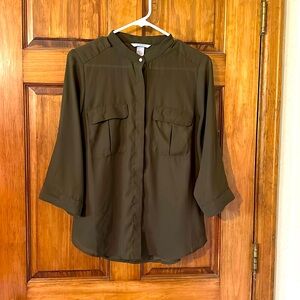 H&M army green button down 3/4 sleeve shirt size 12